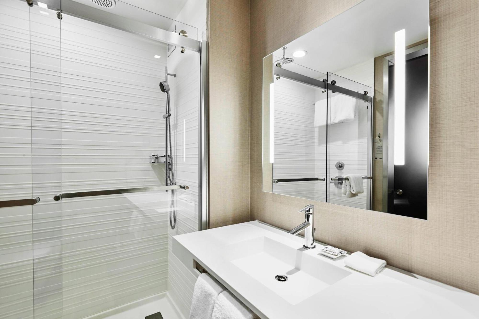 Ac Hotel By Marriott Cincinnati At The Banks Dış mekan fotoğraf