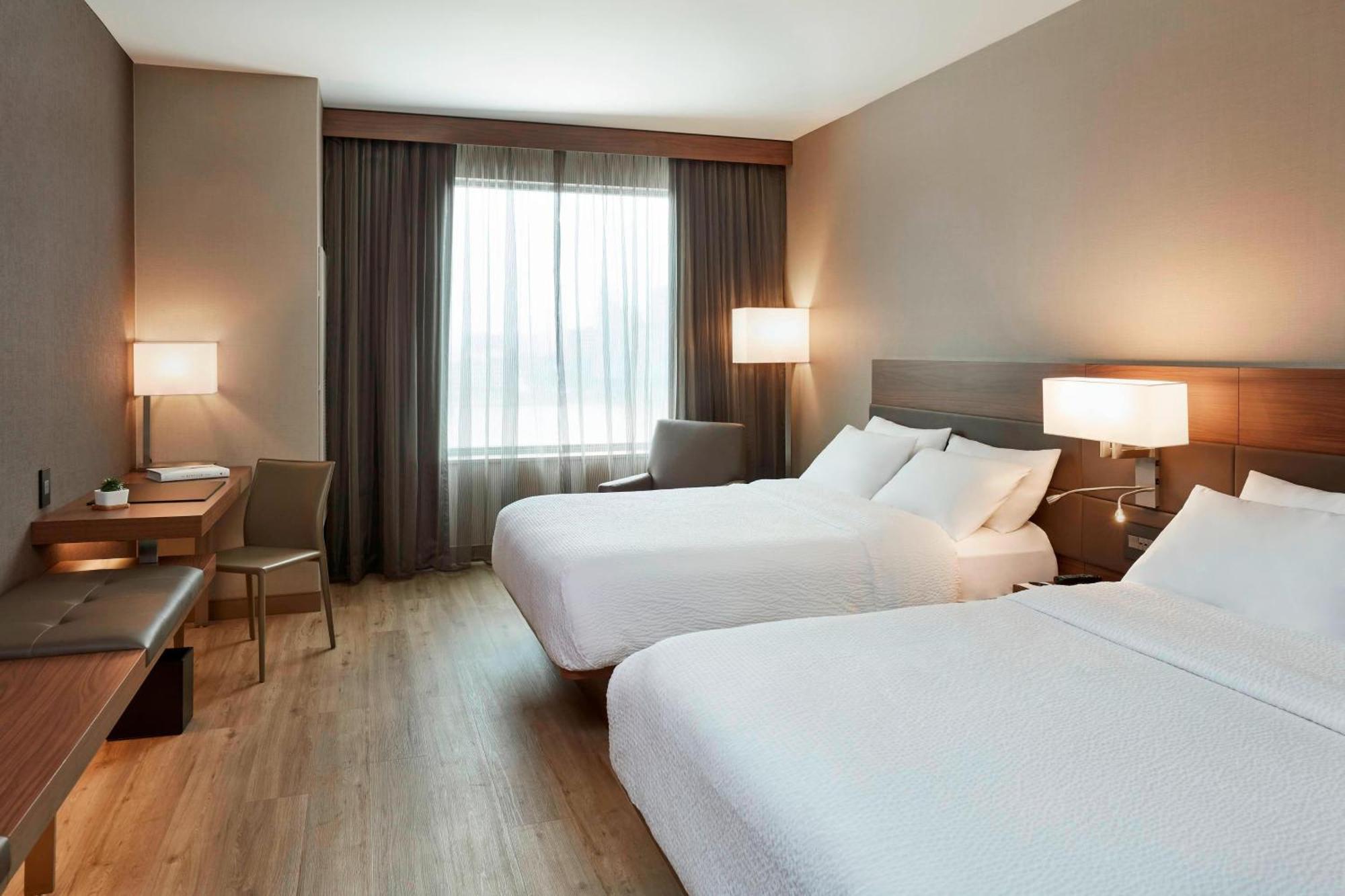 Ac Hotel By Marriott Cincinnati At The Banks Dış mekan fotoğraf